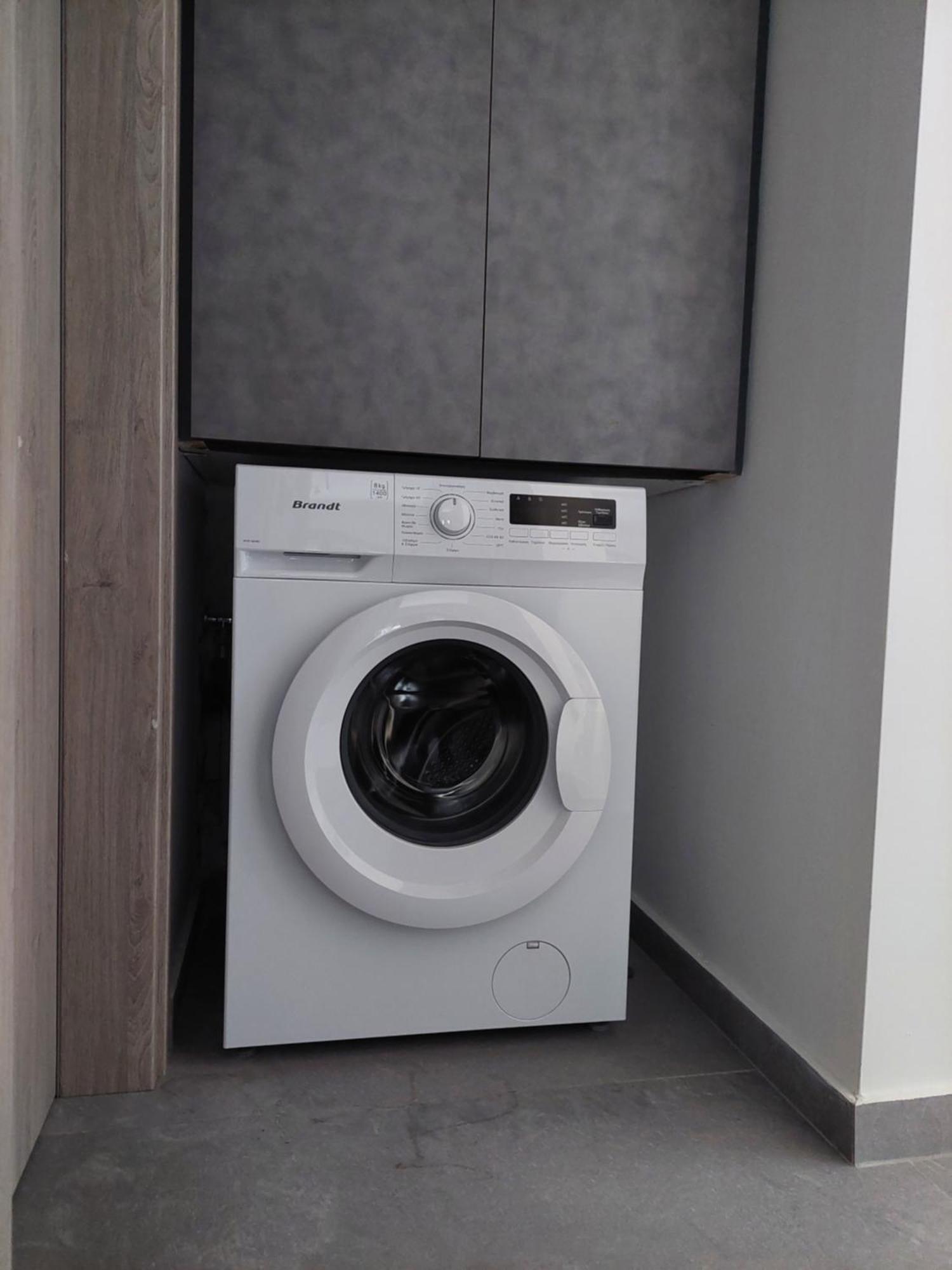 Christellie Luxury Apartment Кьятон Экстерьер фото