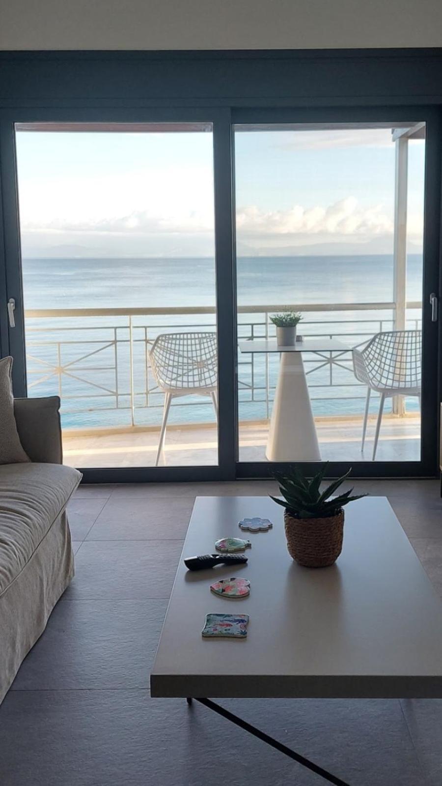 Christellie Luxury Apartment Кьятон Экстерьер фото