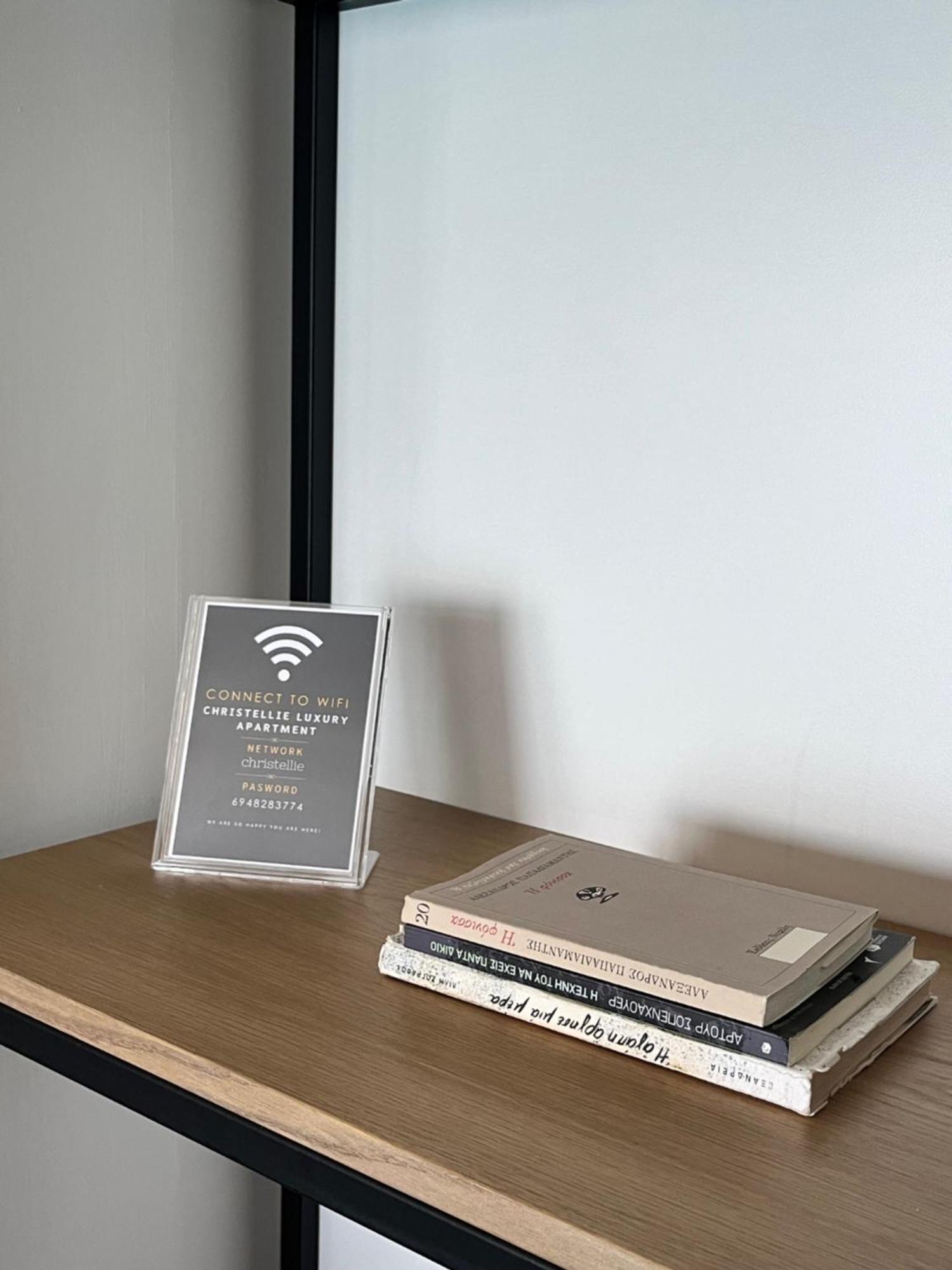 Christellie Luxury Apartment Кьятон Экстерьер фото